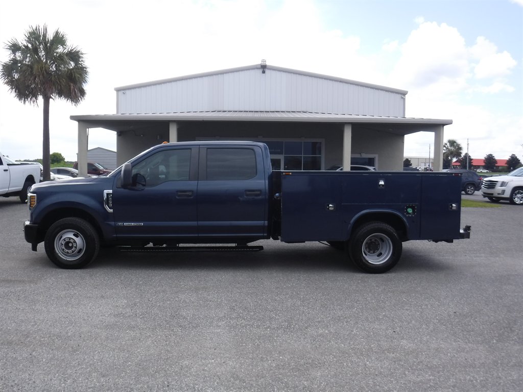 ford f-350 super duty chassis cab 2018 1FD8W3GT0JEB41198 image ford f-350 super duty chassis cab 2018 1FD8W3GT0JEB41198 image